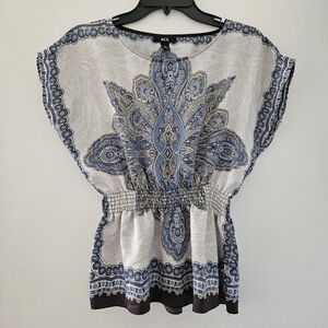 🔥SALE🔥 BCX Women's Blue Paisley Top - Size M
